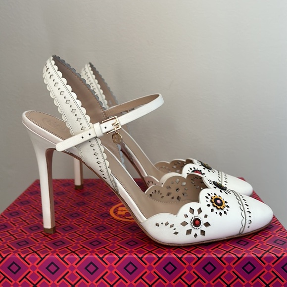 EUC Tory Burch Marguerite Perforated 105mm Slingback Heels - Ivory, Size 10 - Picture 5 of 12
